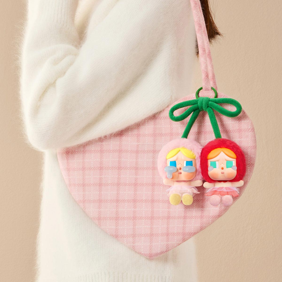POP MART CRYBABY - Crying For Love Series - Blind Box